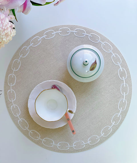 Round Stitch Placemat